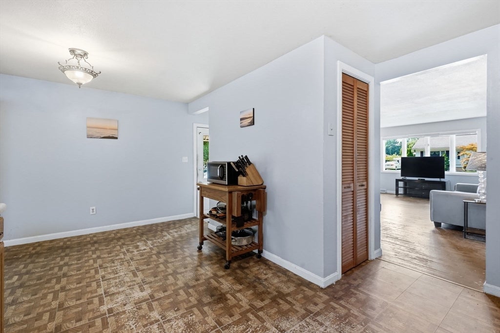 223 Garnet St, Springfield, MA, 223 Garnet St, Springfield, MA Photo #11
