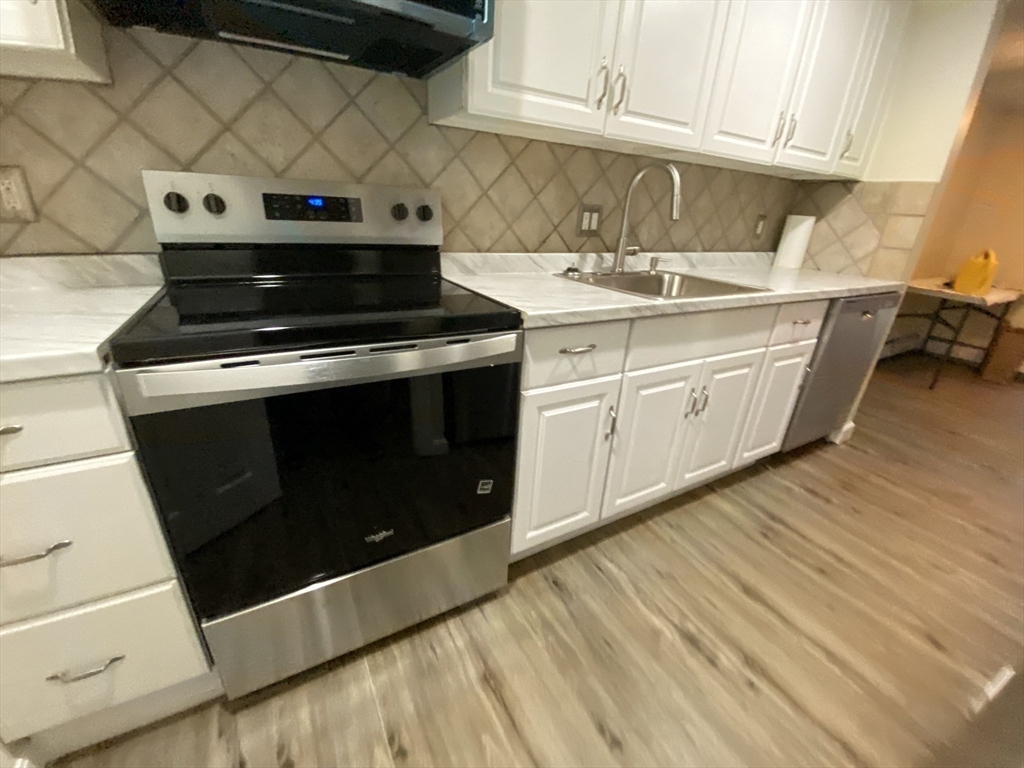 10 Mason Ct 10