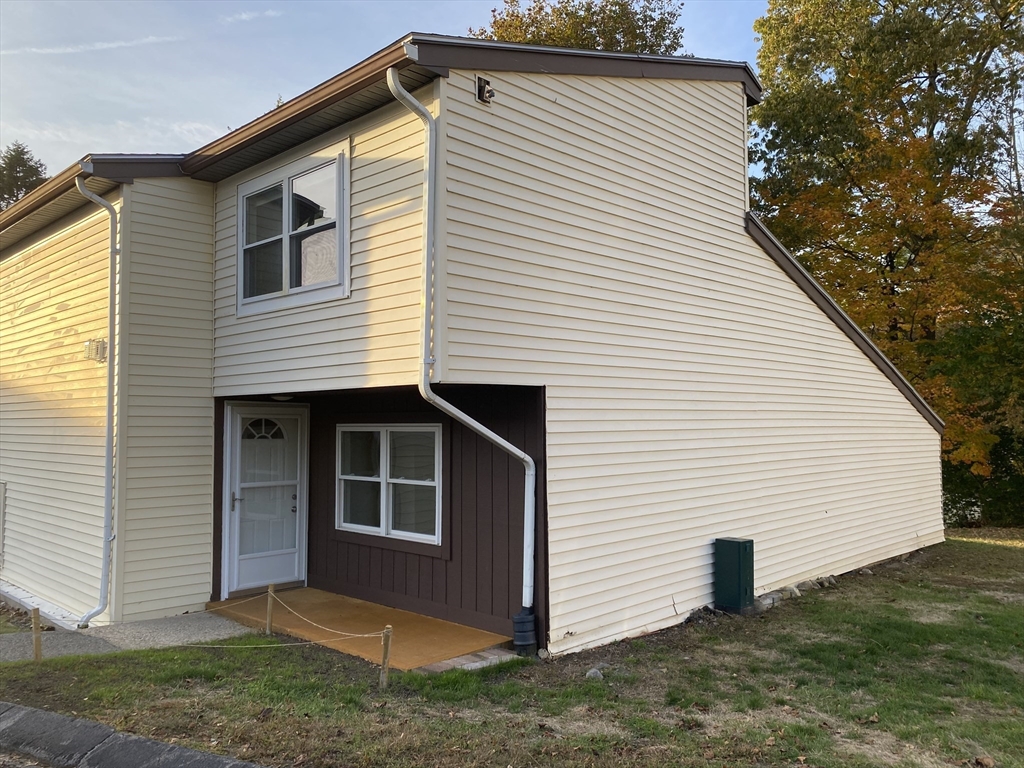 10 Mason Ct 10