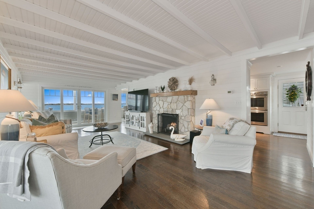 Bourne, Massachusetts 02559, United States, 4 Bedrooms Bedrooms, ,2 BathroomsBathrooms,Residential,Active,6314