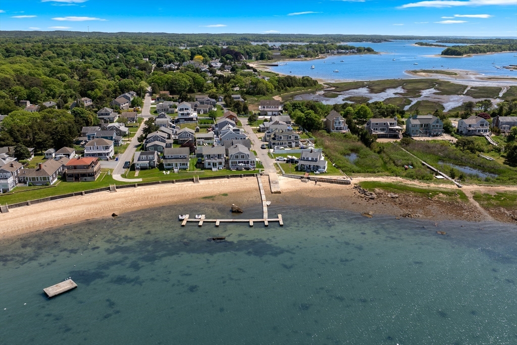 Bourne, Massachusetts 02559, United States, 4 Bedrooms Bedrooms, ,2 BathroomsBathrooms,Residential,Active,6314