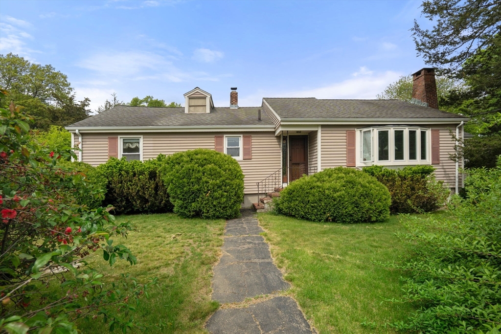 13 Henley Rd