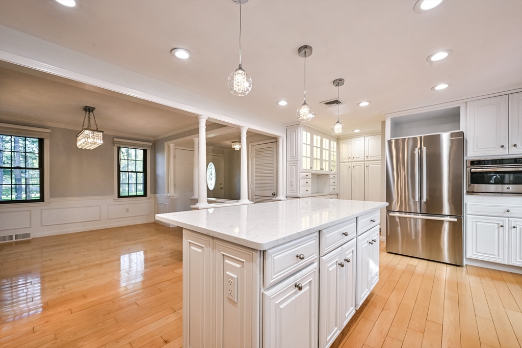 15 Edwards Rd, Foxboro, MA Photo #7