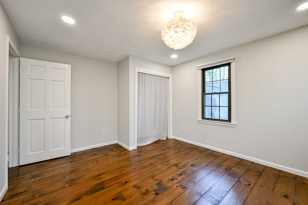 15 Edwards Rd, Foxboro, MA Photo #29