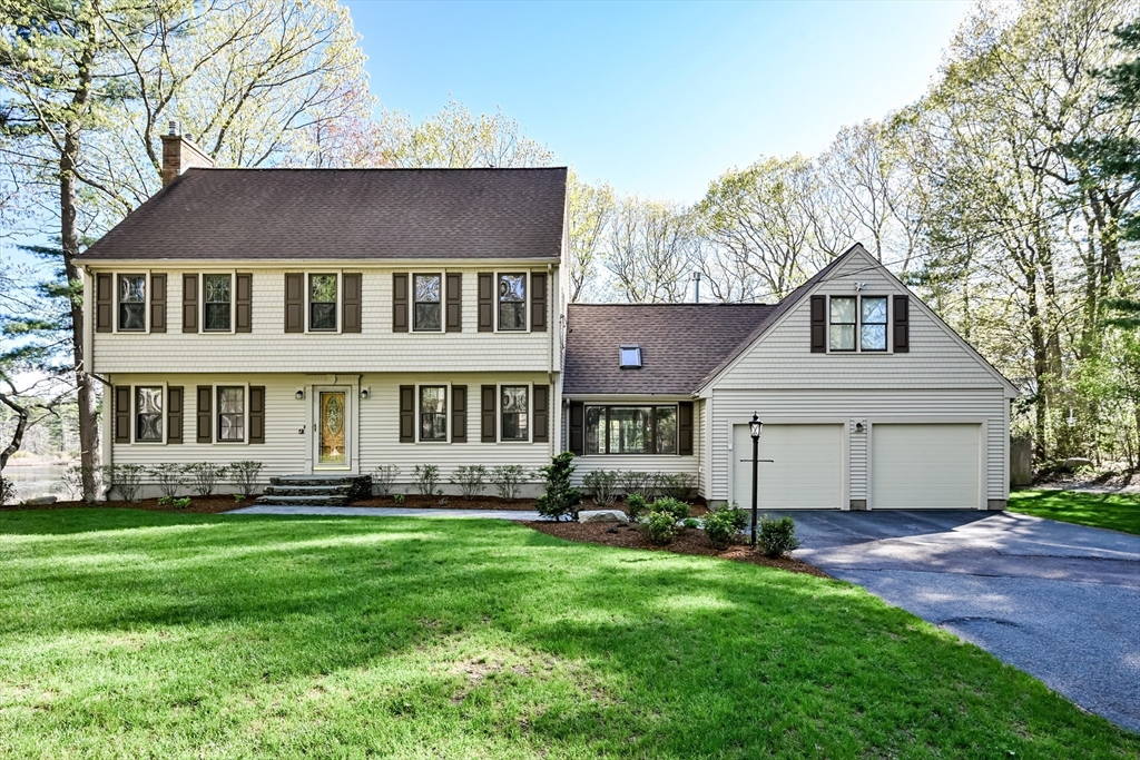 15 Edwards Rd, Foxboro, MA Photo #1