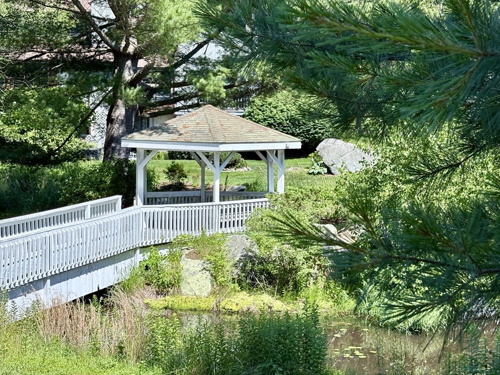 20 Meadowbrook Ln 20