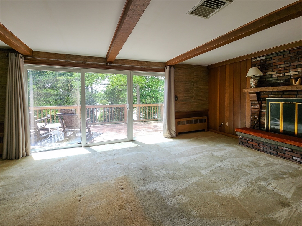 1031 W Main St