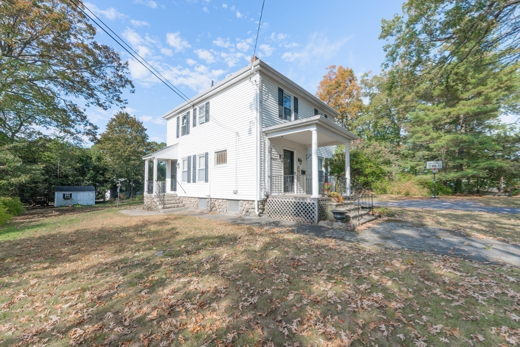92 High St