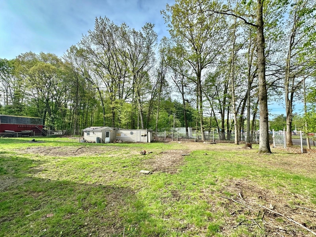 499 Litchfield
