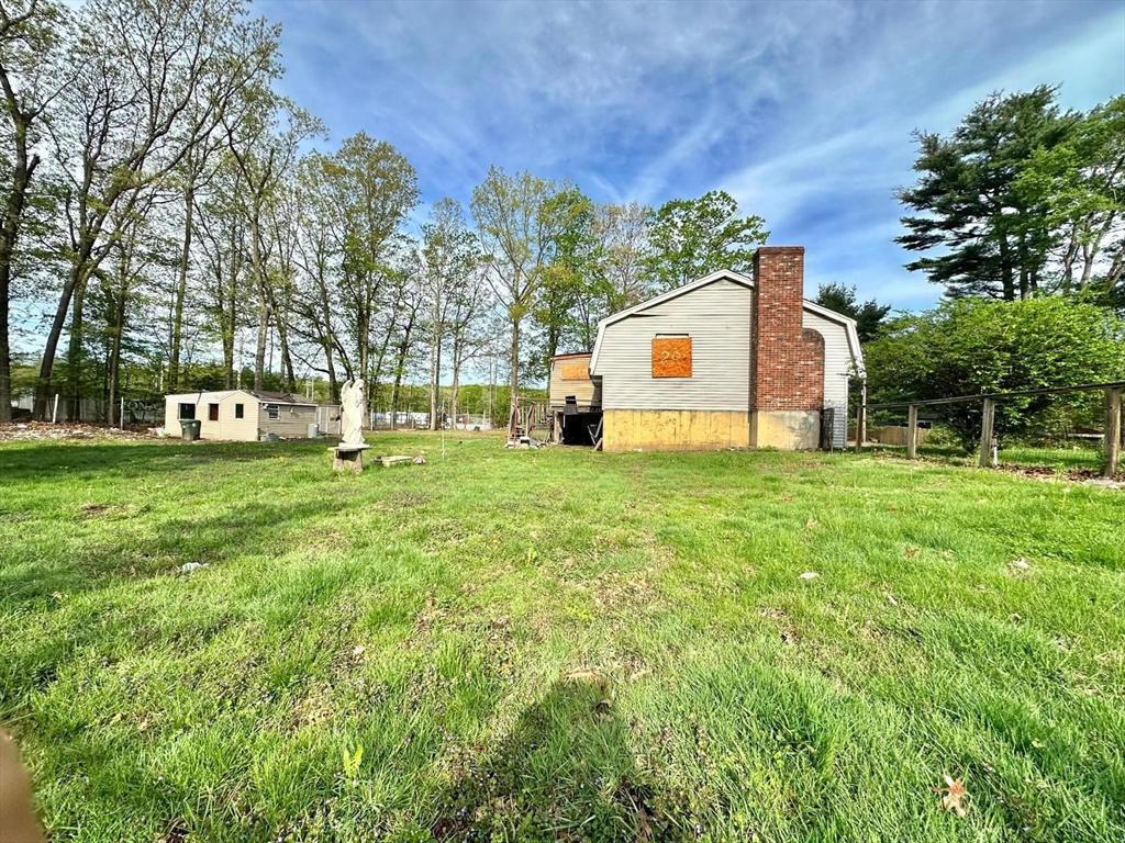 499 Litchfield