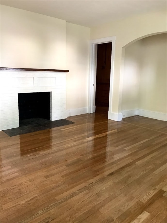 28 Beaconsfield Rd 1