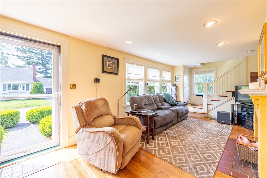 9 Parkman Rd