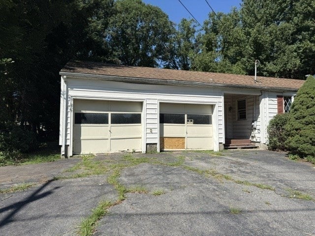 6 Holly St