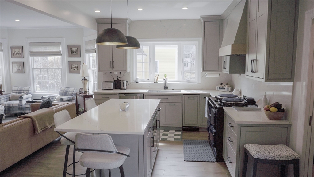 15 Waban ST #n/a, Wellesley, MA Photo #5