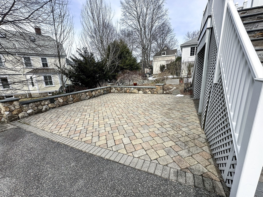 15 Waban ST #n/a, Wellesley, MA Photo #27