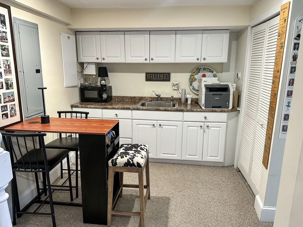 15 Waban ST #n/a, Wellesley, MA Photo #23