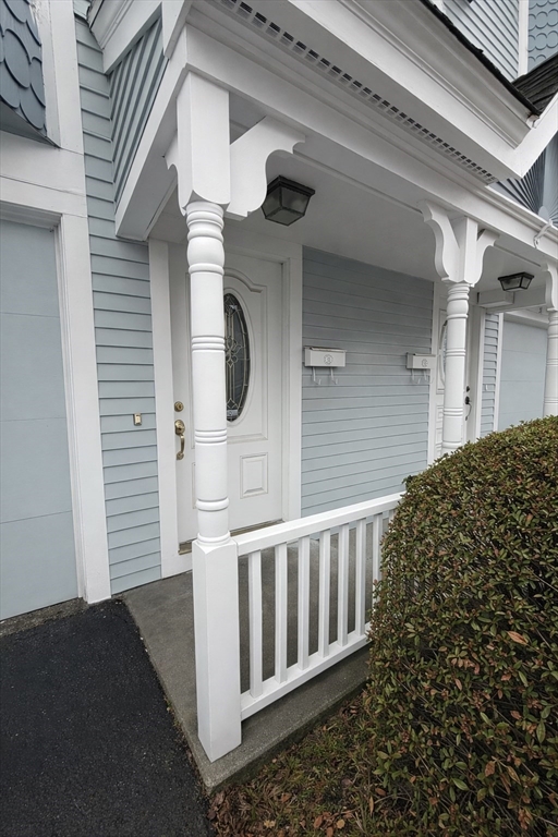 35 Whitney Street 33