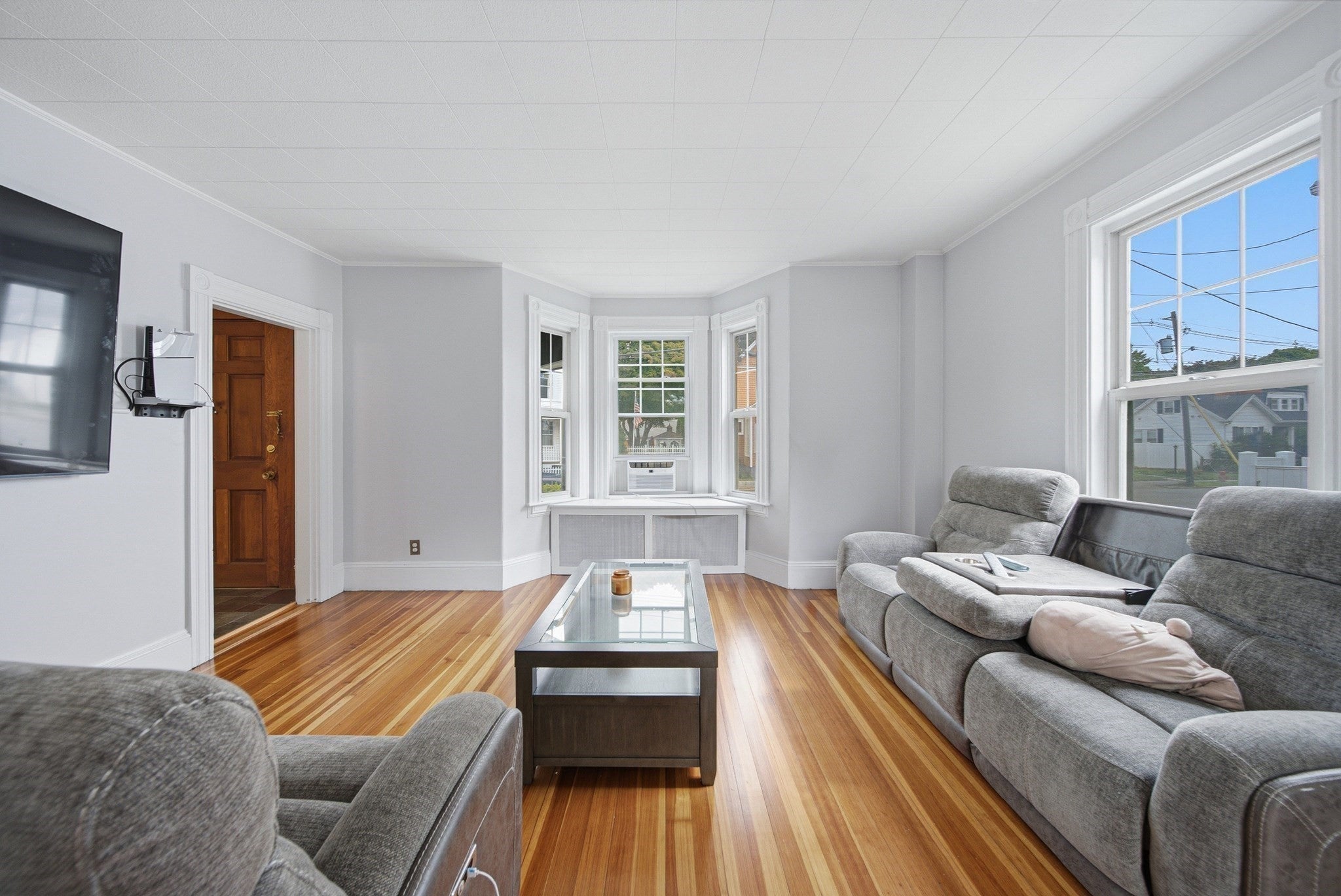 354 Essex ST, Swampscott, MA Photo #6
