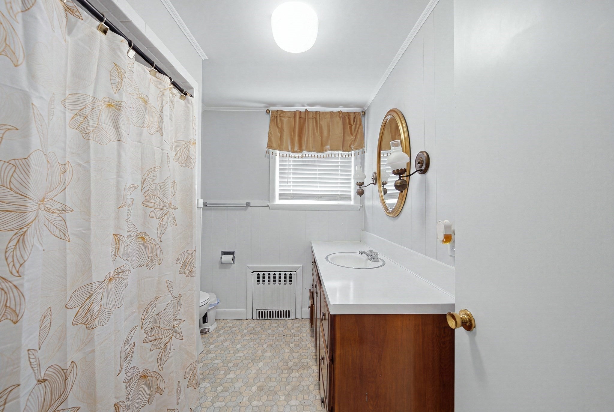 354 Essex ST, Swampscott, MA Photo #30