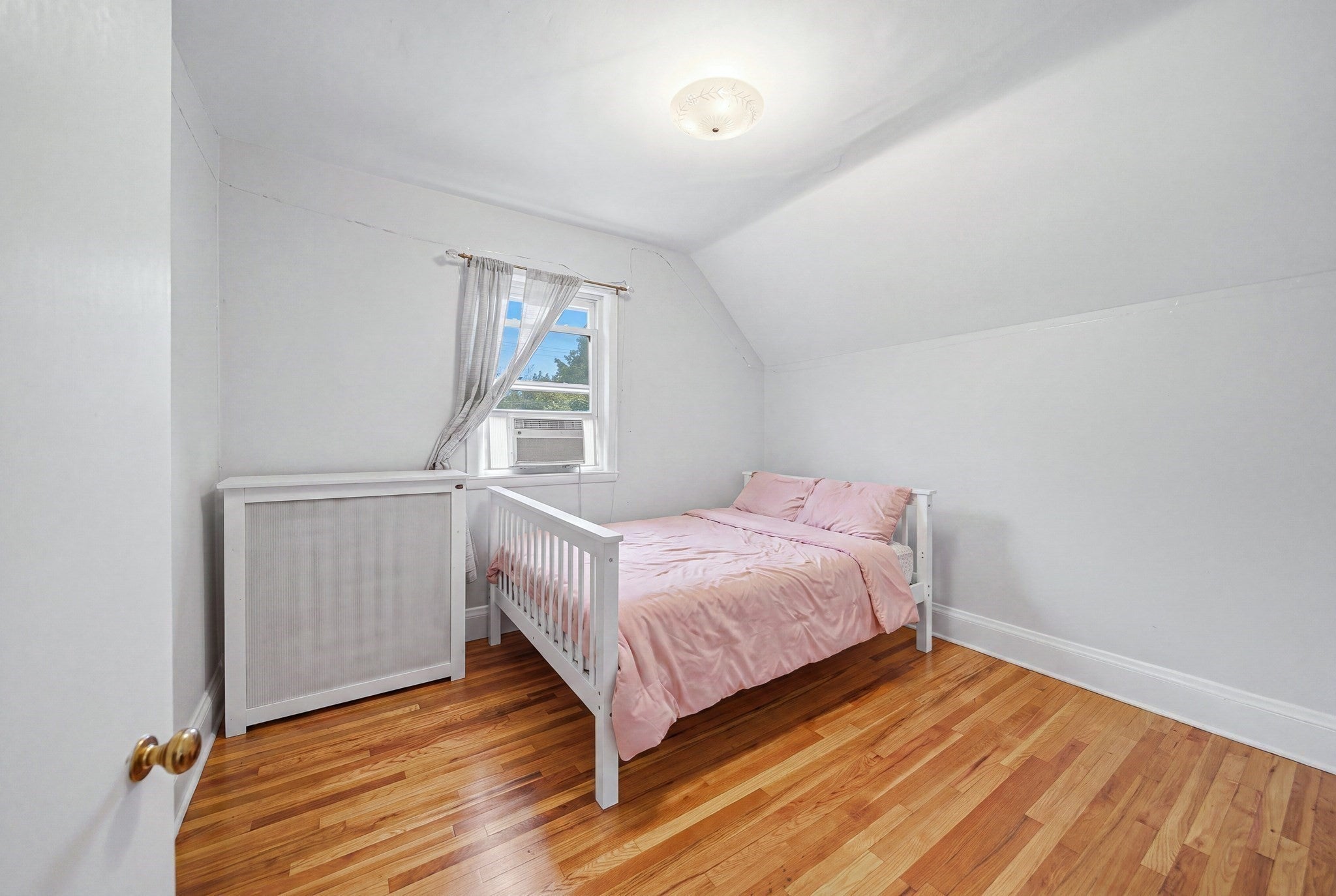 354 Essex ST, Swampscott, MA Photo #31
