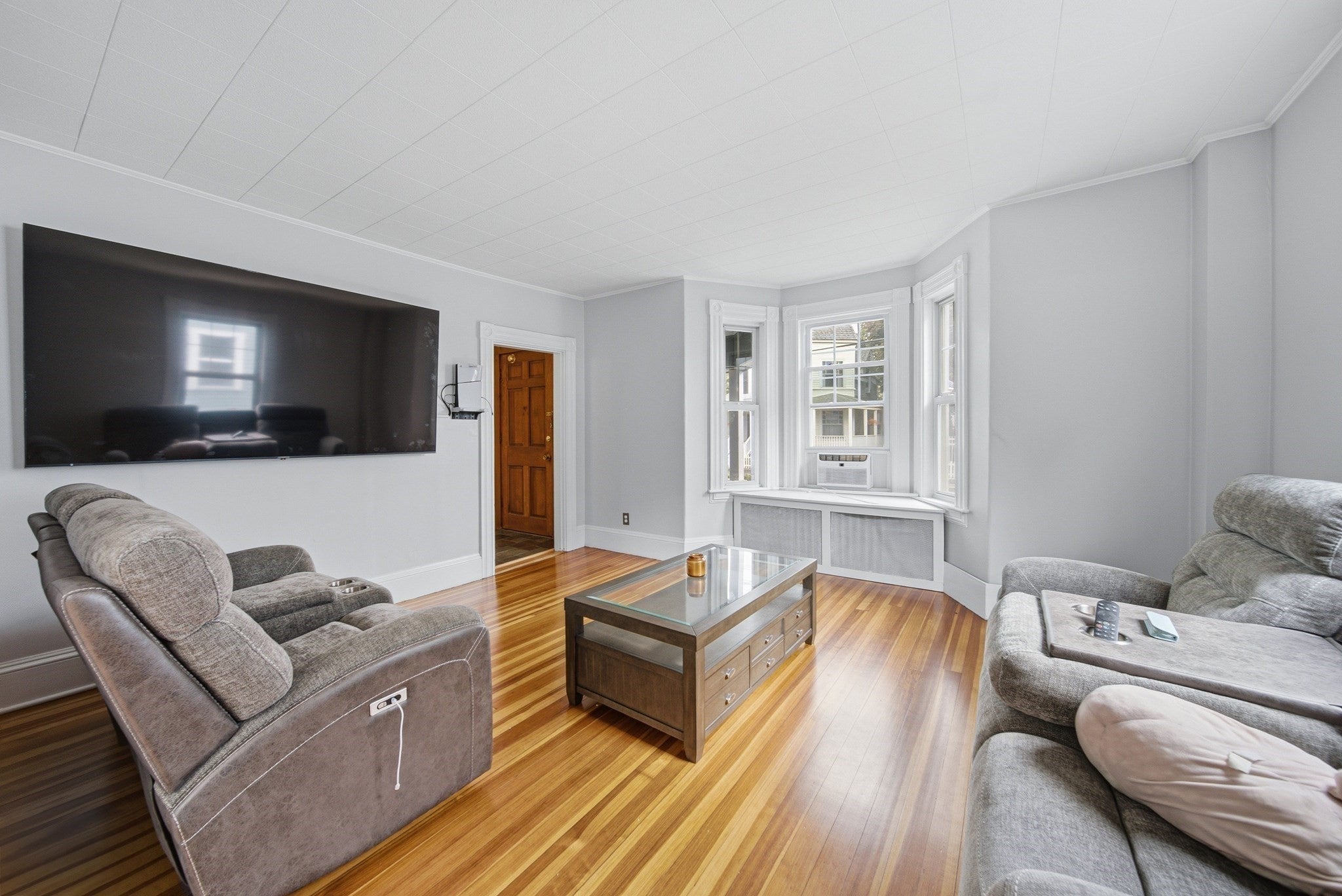354 Essex ST, Swampscott, MA Photo #7