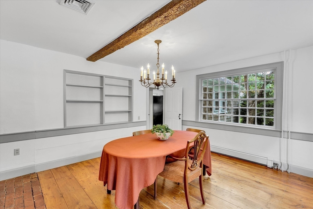 Sandwich, Massachusetts 02563, United States, 5 Bedrooms Bedrooms, ,5 BathroomsBathrooms,Residential,Active,152388