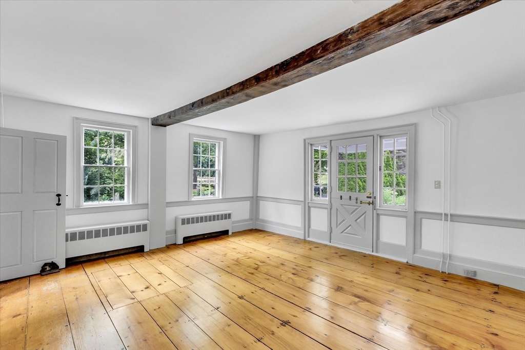 Sandwich, Massachusetts 02563, United States, 5 Bedrooms Bedrooms, ,5 BathroomsBathrooms,Residential,Active,152388