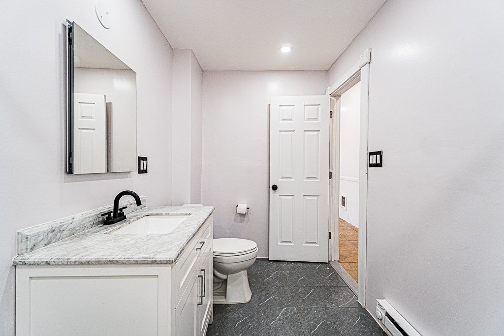 15 Sigel St, Worcester, MA, 15 Sigel St, Worcester, MA Photo #21