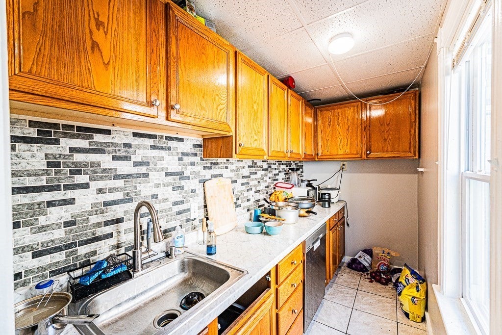 15 Sigel St, Worcester, MA, 15 Sigel St, Worcester, MA Photo #26