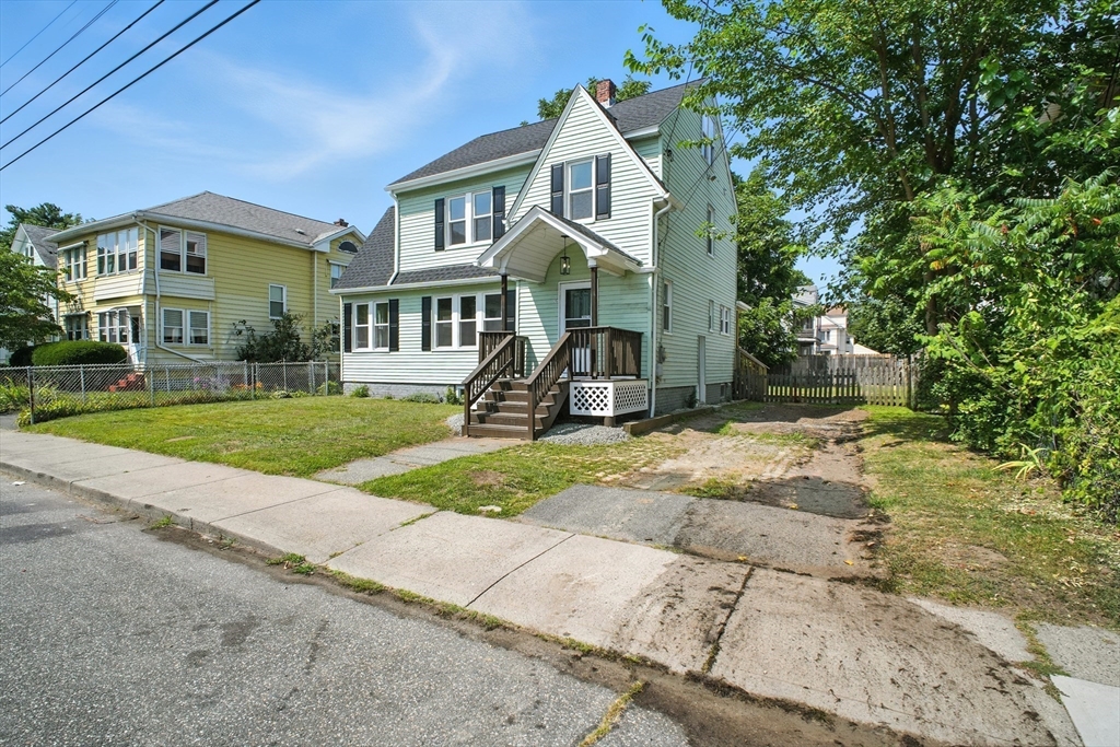 25 W Glen St