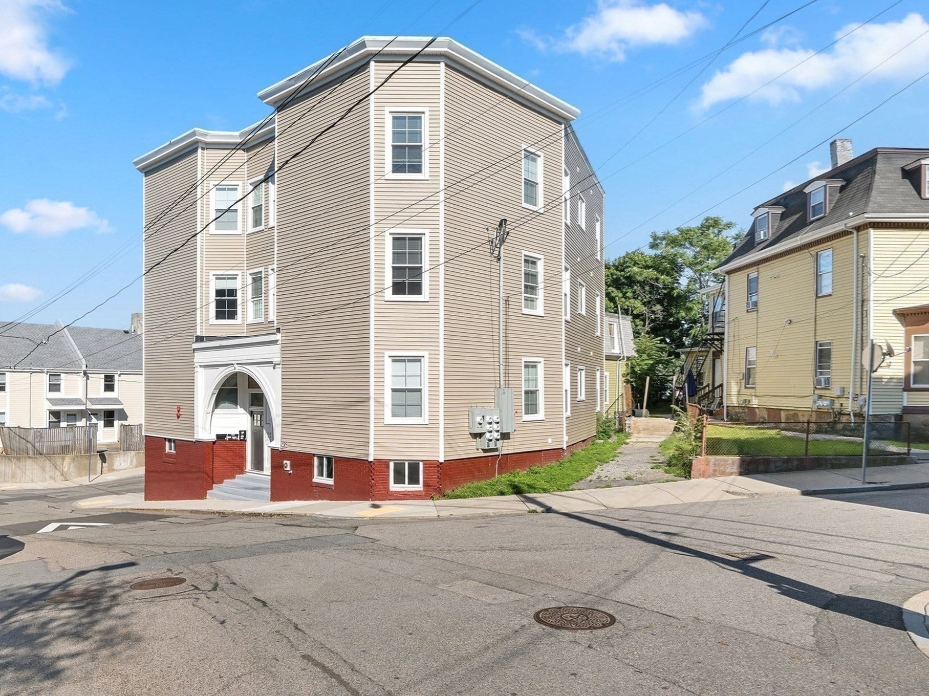 Photo of 36-38 Regent St, Boston, MA