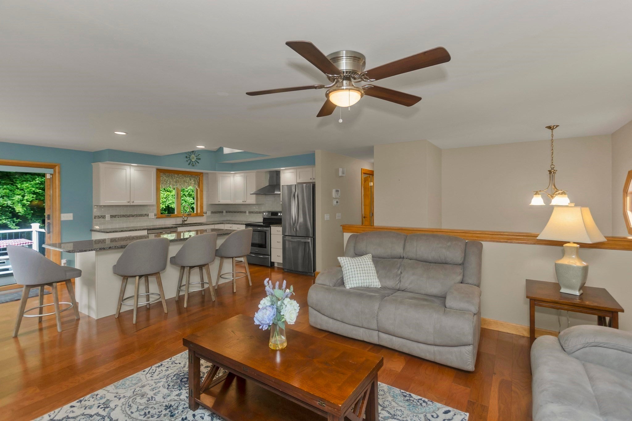 5 Tamarack Ln, Agawam, MA Photo #22