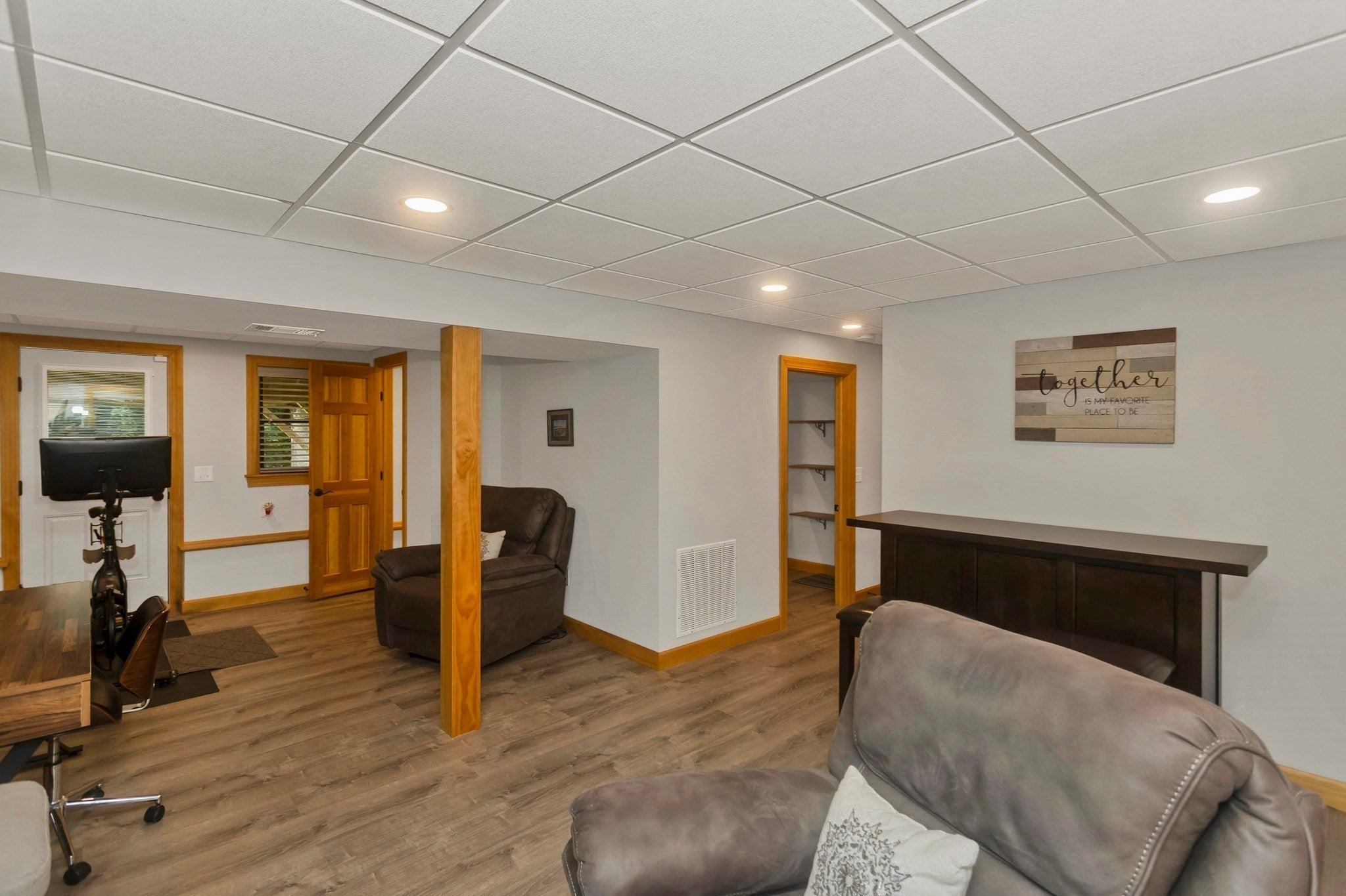 5 Tamarack Ln, Agawam, MA Photo #35