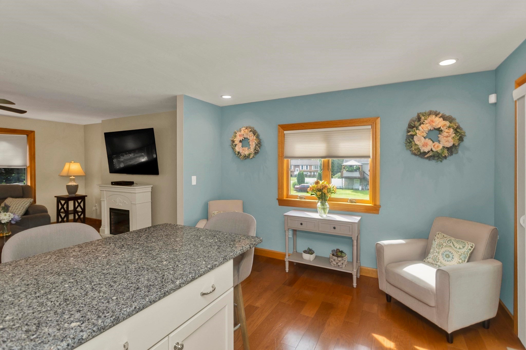 5 Tamarack Ln, Agawam, MA Photo #16