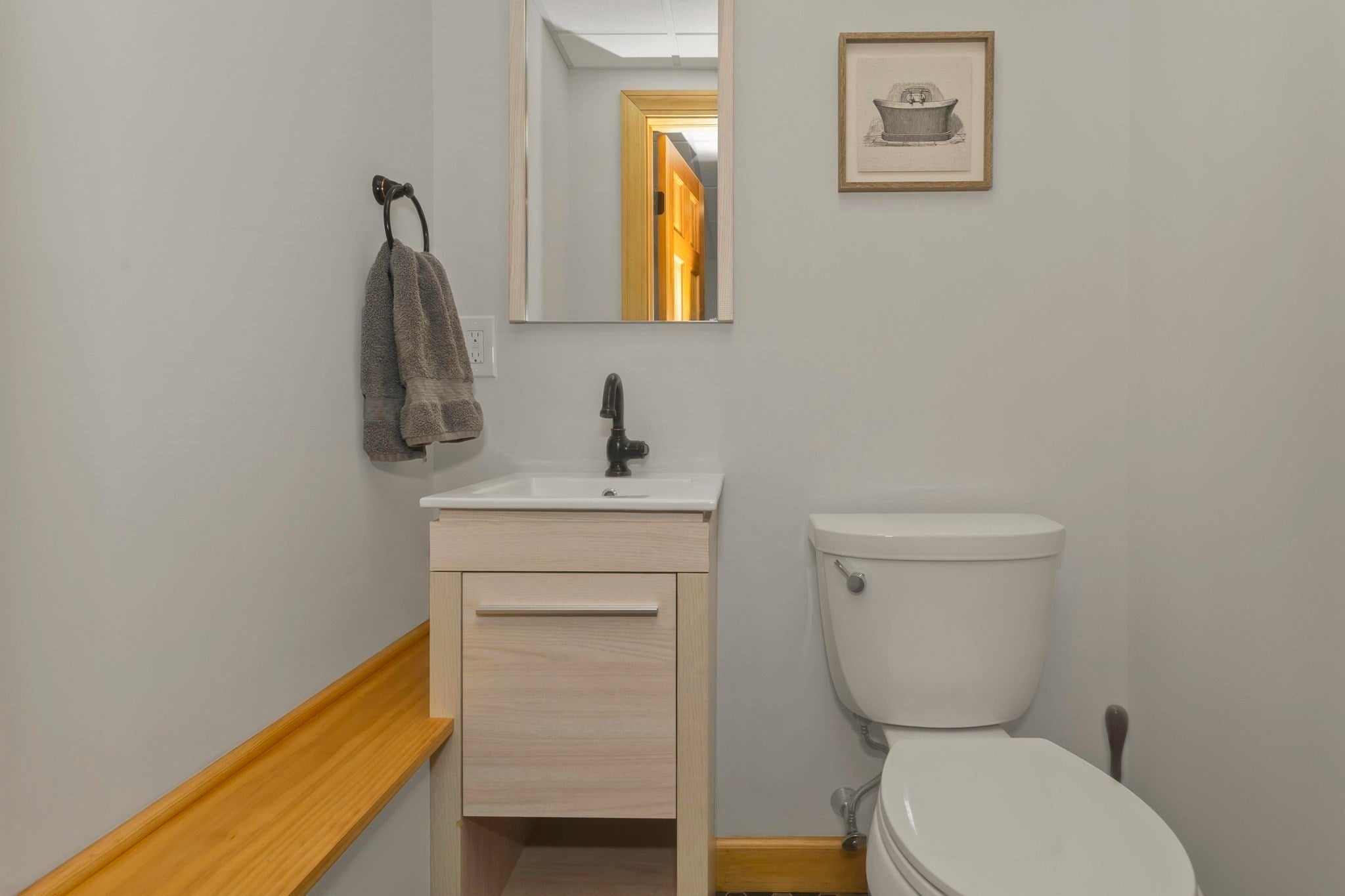 5 Tamarack Ln, Agawam, MA Photo #37
