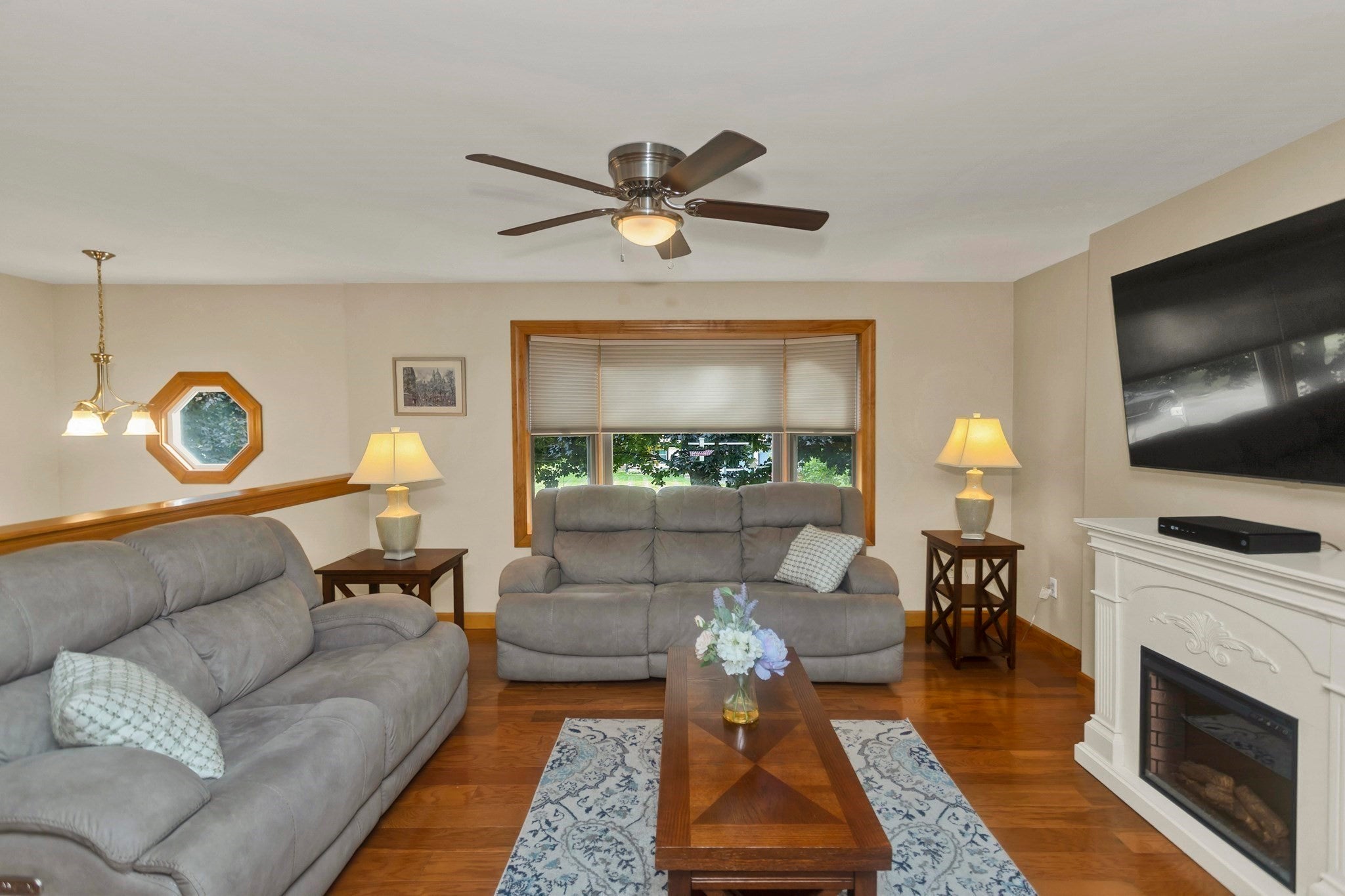 5 Tamarack Ln, Agawam, MA Photo #20