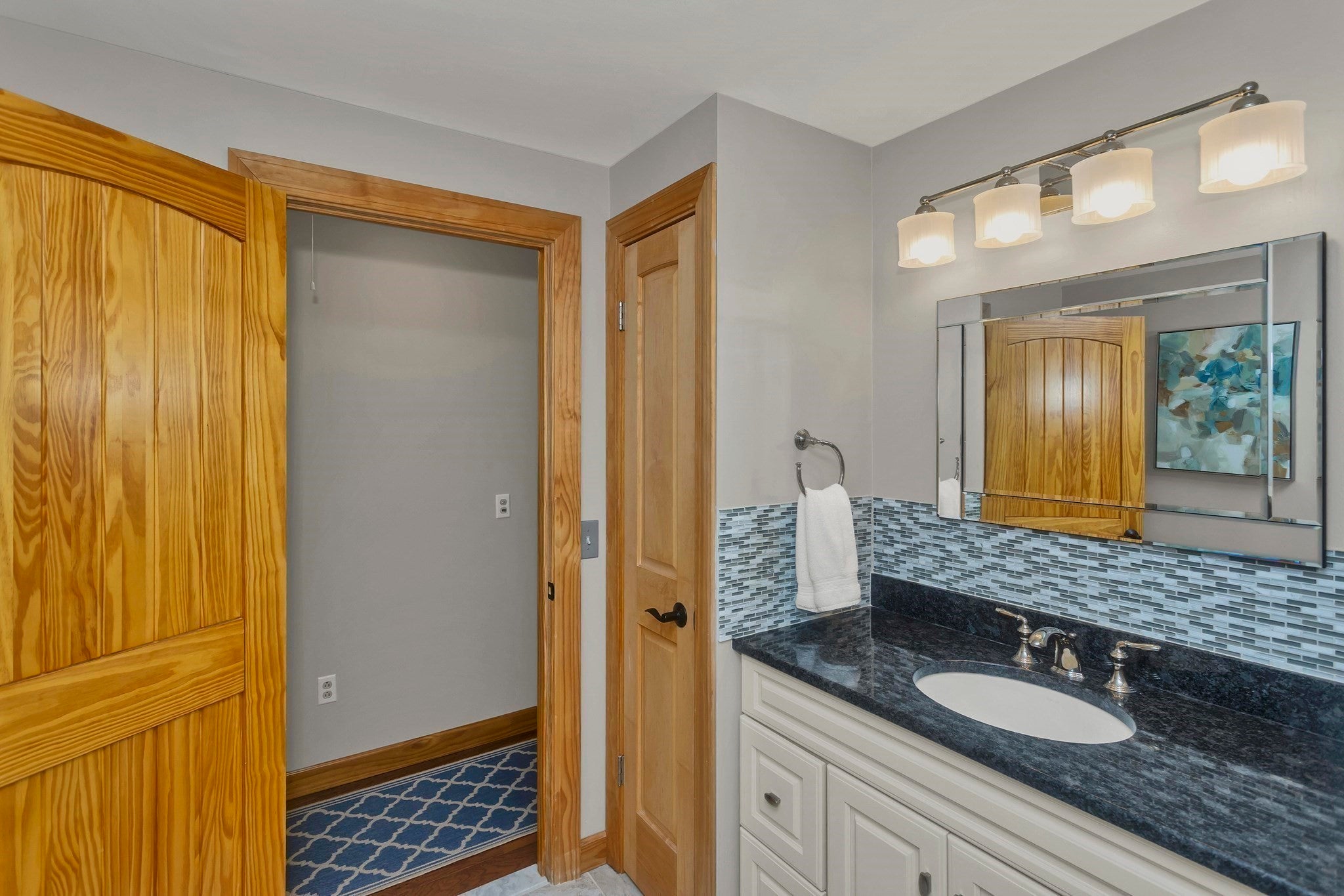 5 Tamarack Ln, Agawam, MA Photo #27