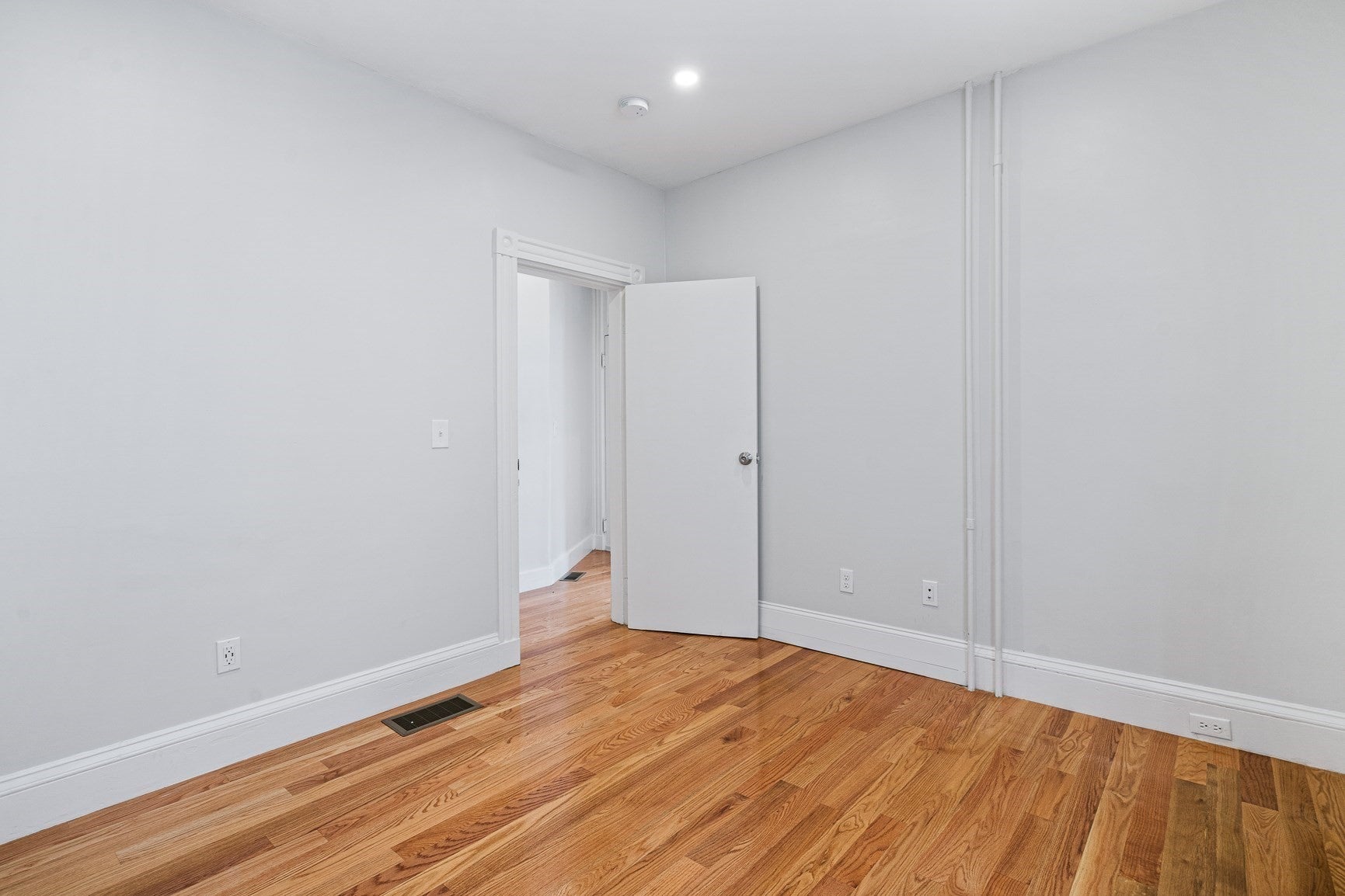 35 Newport Street #2, Boston, MA, 35 Newport Street #2, Boston, MA Photo #10