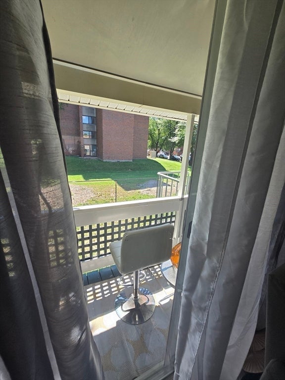 40 Saint Kolbe Dr #C, Holyoke, MA Photo #26