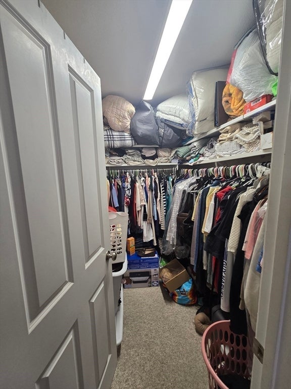 40 Saint Kolbe Dr #C, Holyoke, MA Photo #21