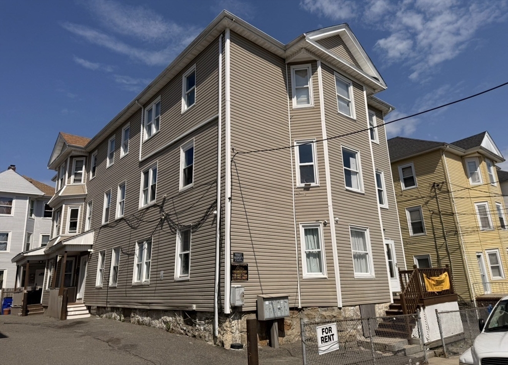 227 Eagle St