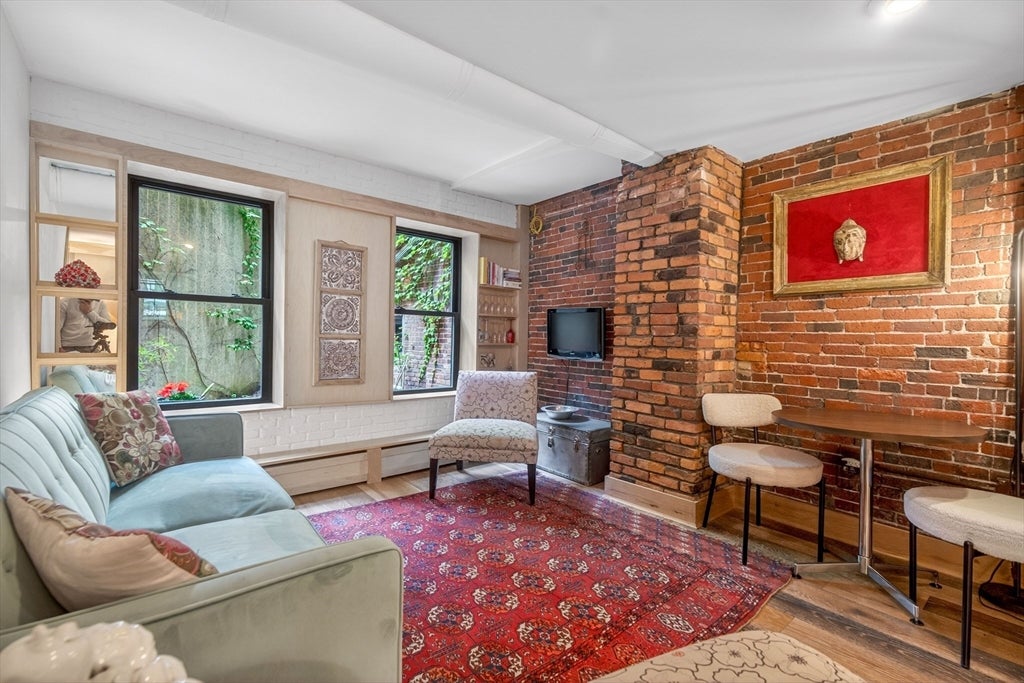 17 Grove Street 1