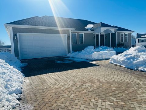 115 River Road Somerset MA 02725