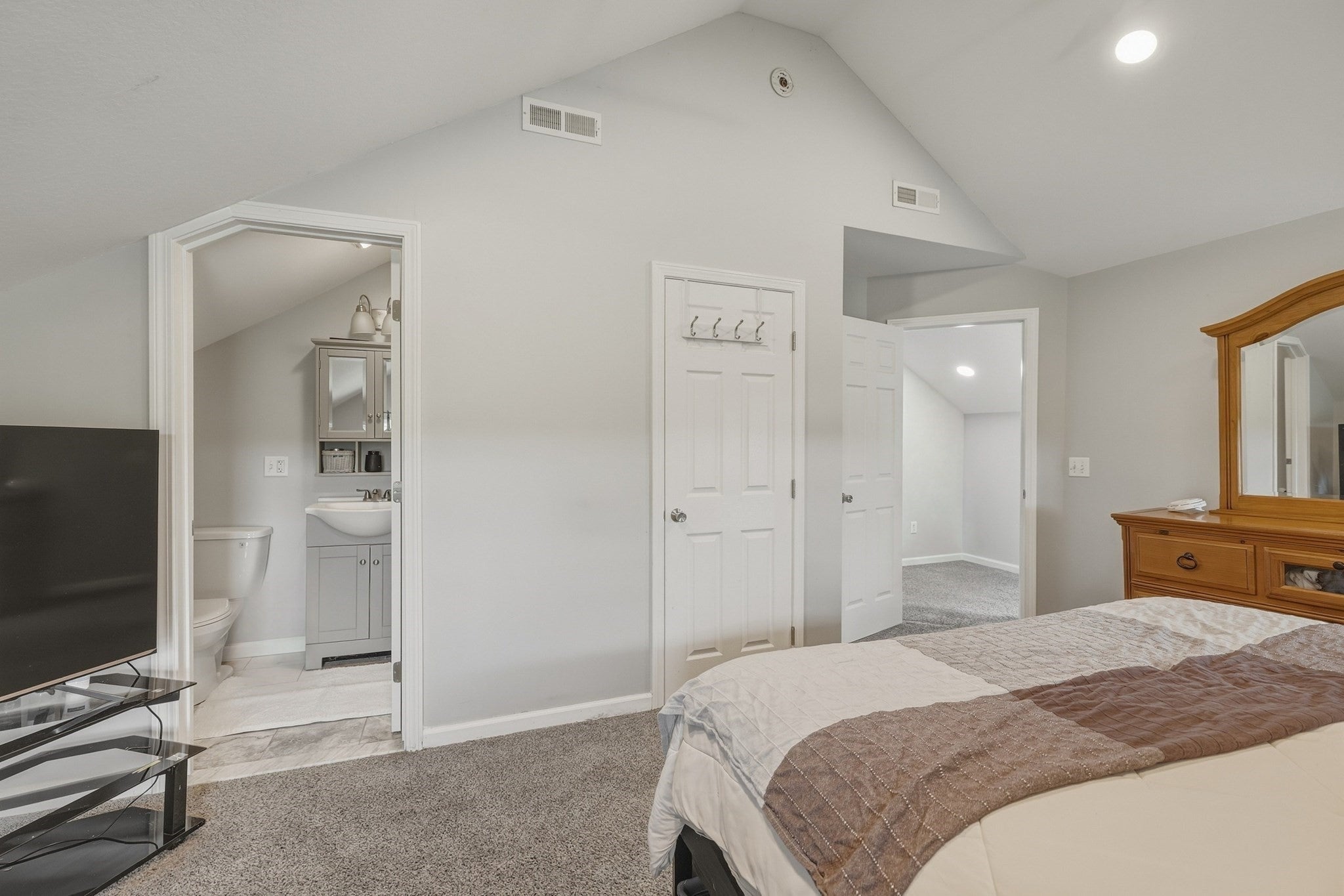 121 S. Washington Street, Belchertown, MA, 121 S. Washington Street, Belchertown, MA Photo #35