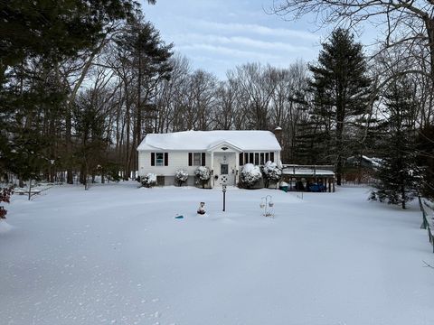 214 Pike Ave Attleboro MA 02703