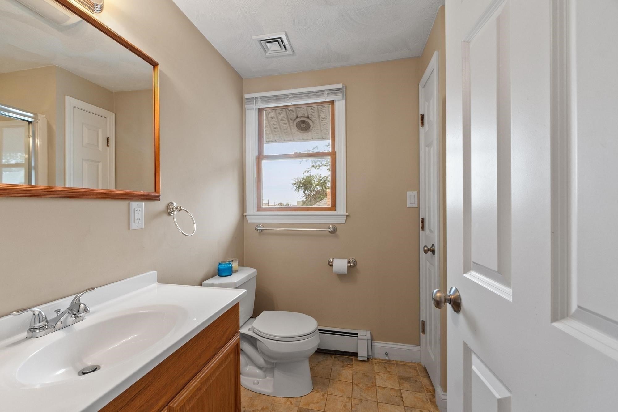 102 Narragansett Rd, Quincy, MA, 102 Narragansett Rd, Quincy, MA Photo #22