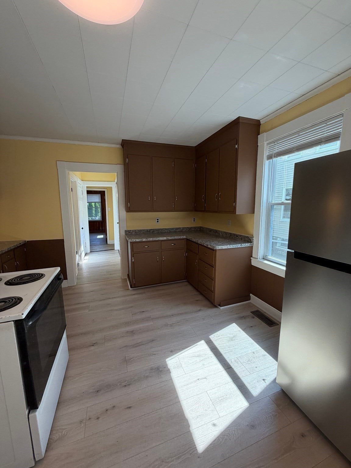 87 Howard St #1, Waltham, MA, 87 Howard St #1, Waltham, MA Photo #23