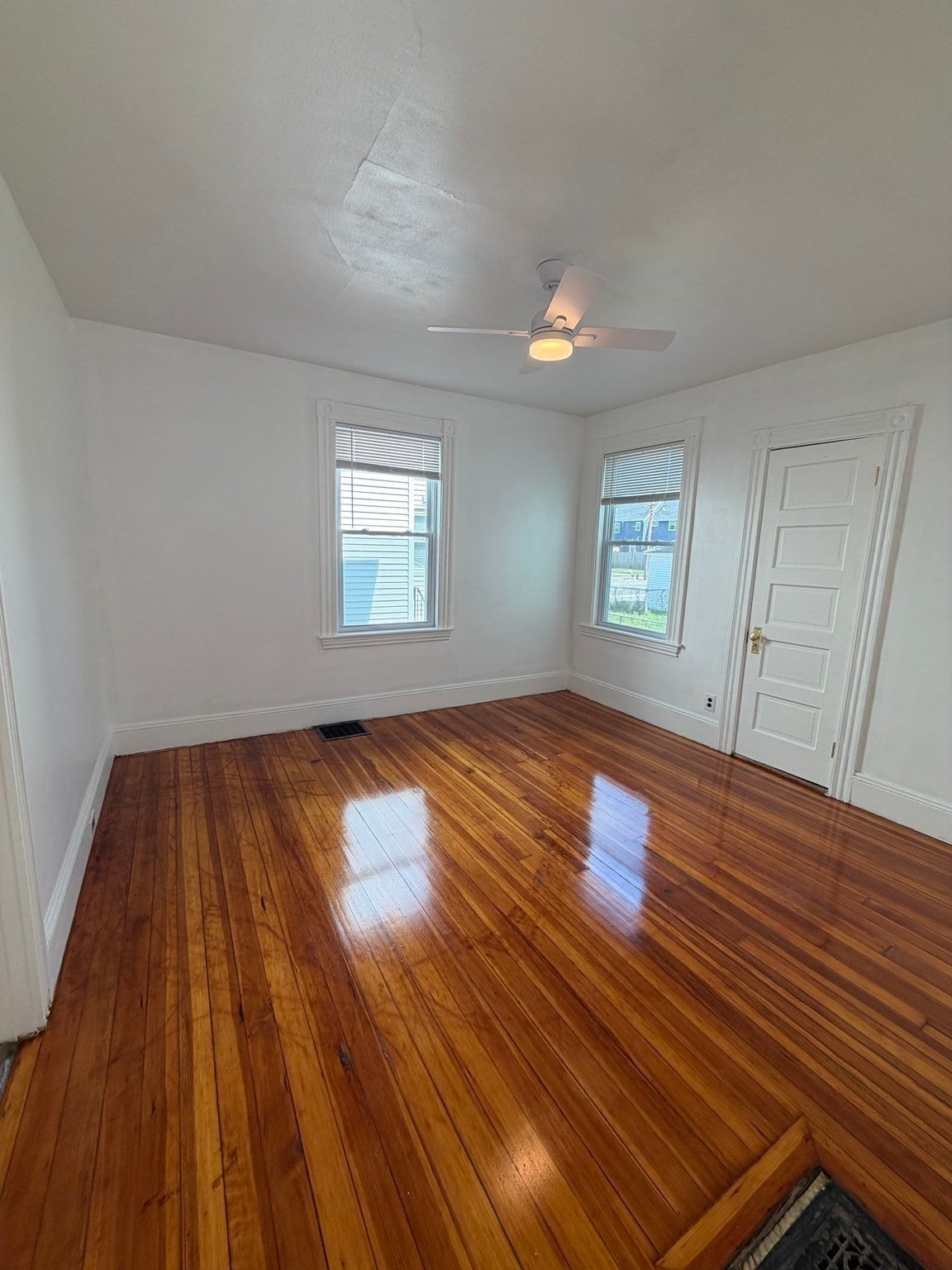 87 Howard St #1, Waltham, MA, 87 Howard St #1, Waltham, MA Photo #9