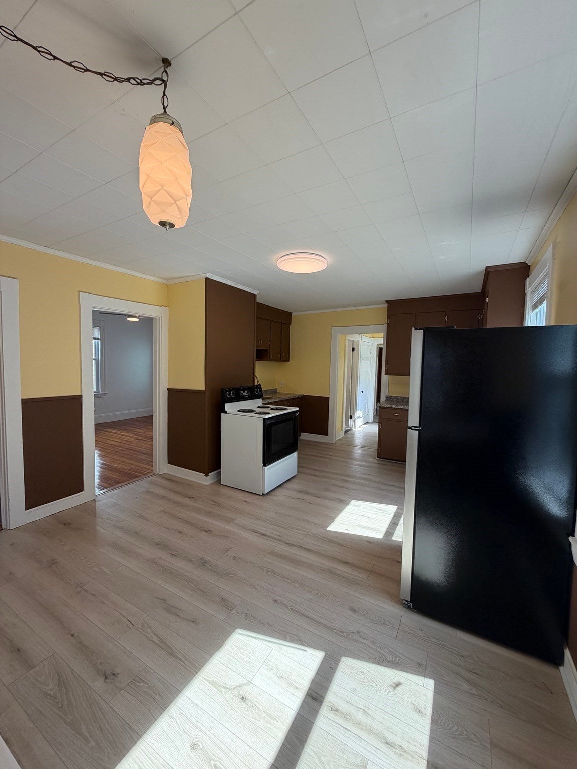 87 Howard St #1, Waltham, MA, 87 Howard St #1, Waltham, MA Photo #5