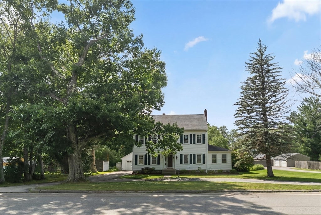 306 Pleasant St